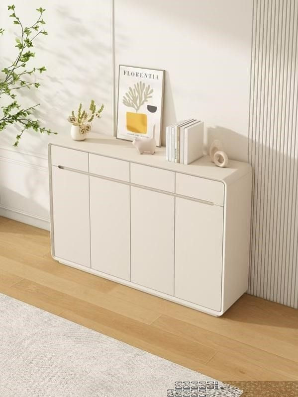Lacquered Shoe Cabinet D2