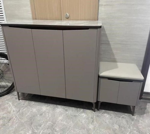 Lacquered Shoe Cabinet X320